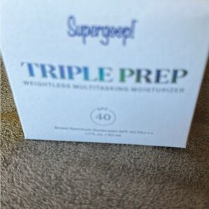 Supergoop! Triple Prep Moisturizer - White and Blue